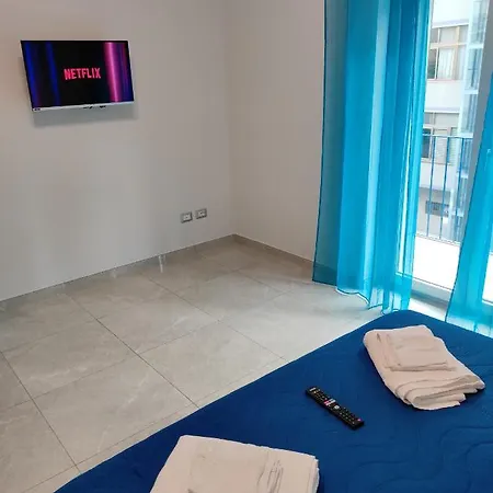 Maradona Apartman *